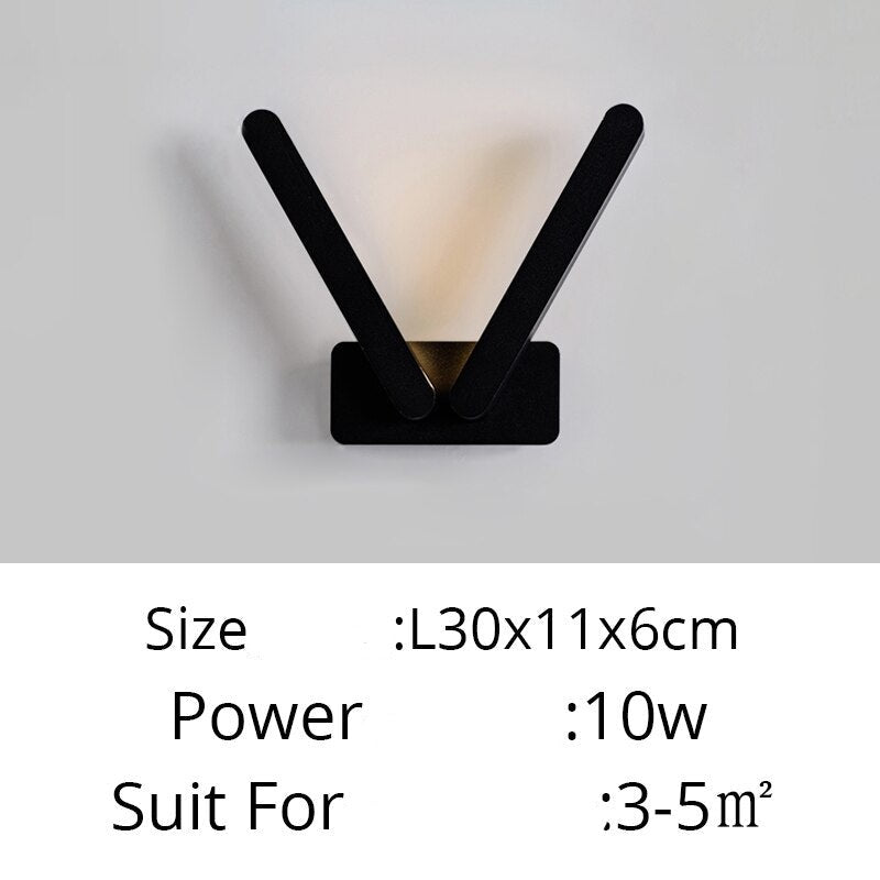 Criss-Cross Wall Lamp