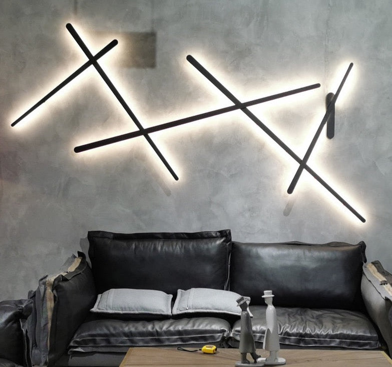 Criss-Cross Wall Lamp