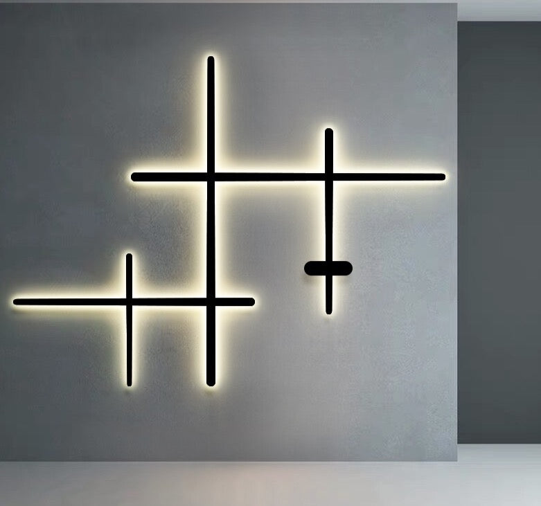 Criss-Cross Wall Lamp