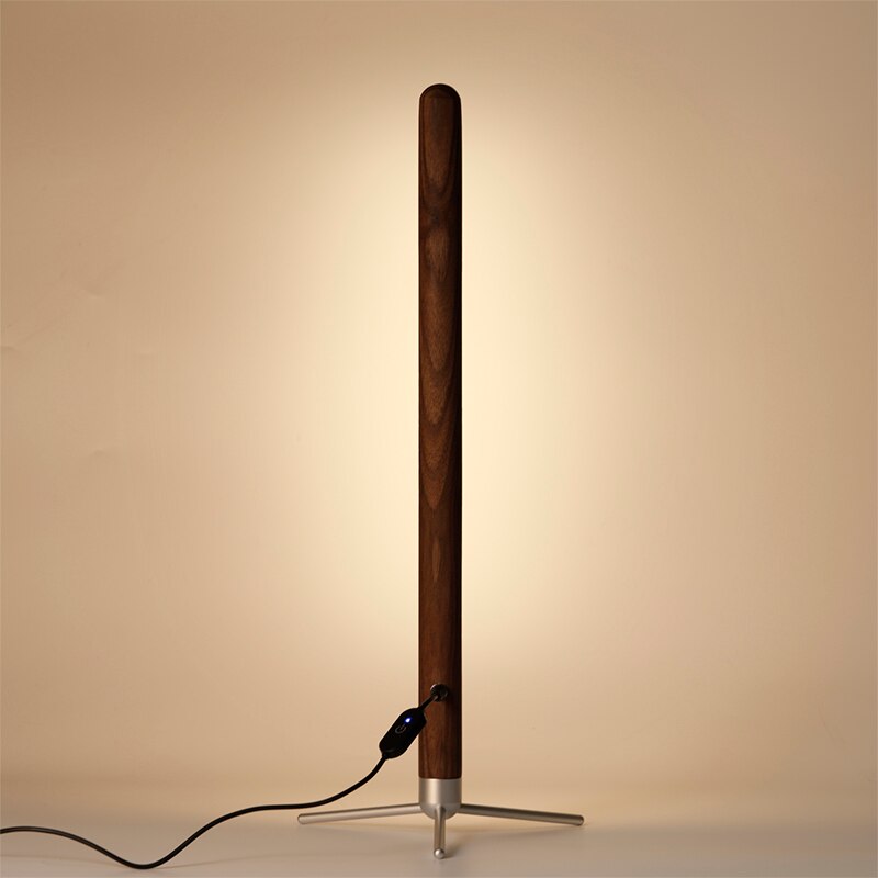 Minimal woody Stand lamp