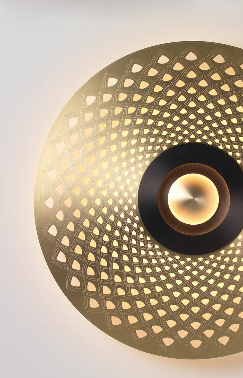 Gold wall Sconce - Aleo Decor