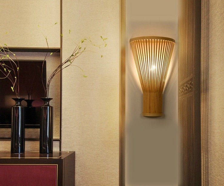 Hand woven Lamp - Aleo Decor