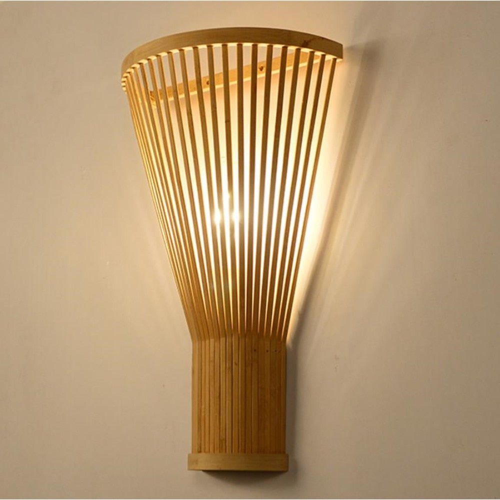 Hand woven Lamp - Aleo Decor