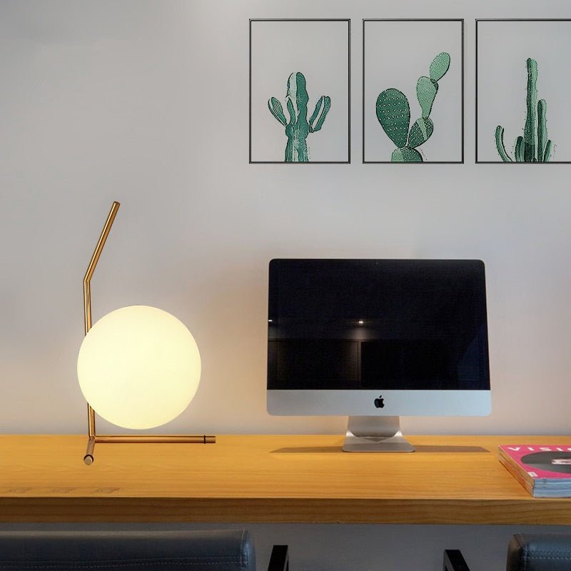 Illuminating Balls - Aleo Decor